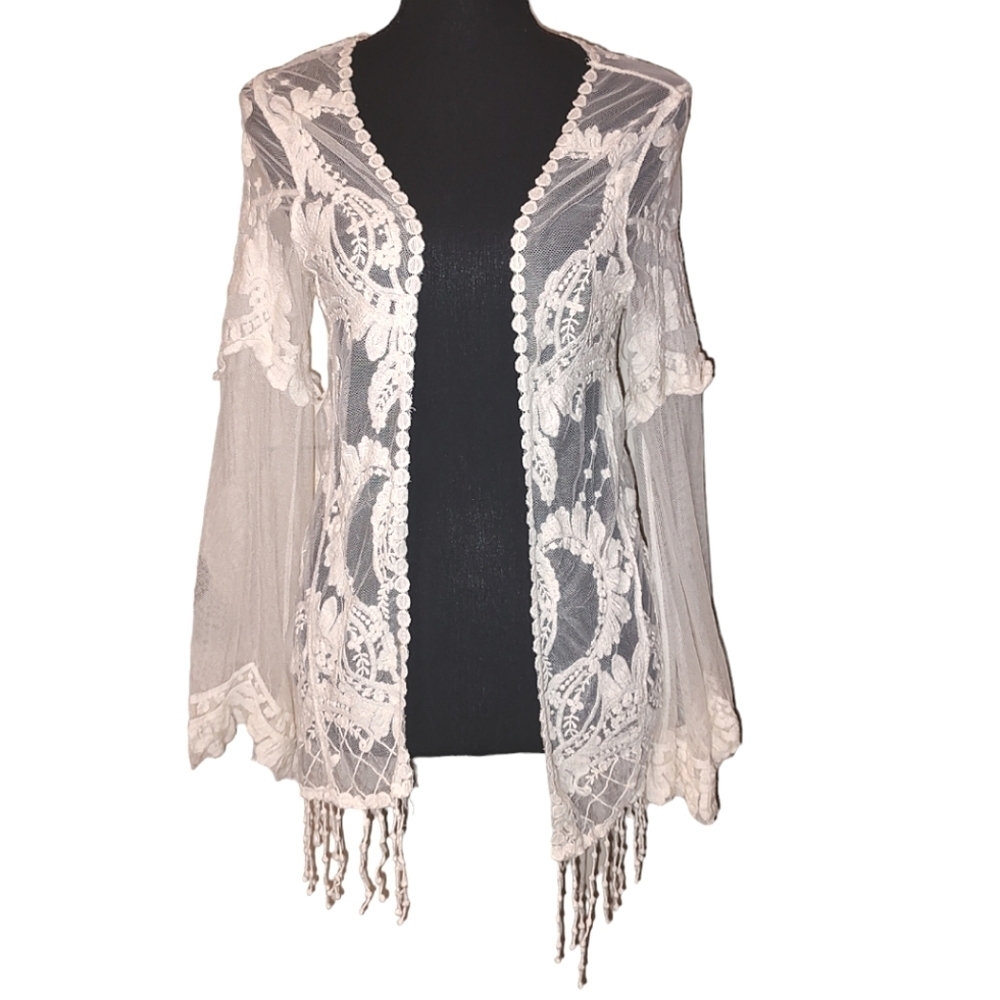 Blu Pepper Lace Embroidered Whimsigoth Cardigan - Picture 2 of 4